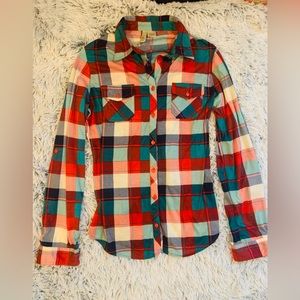 Very beautiful plaid shirt.